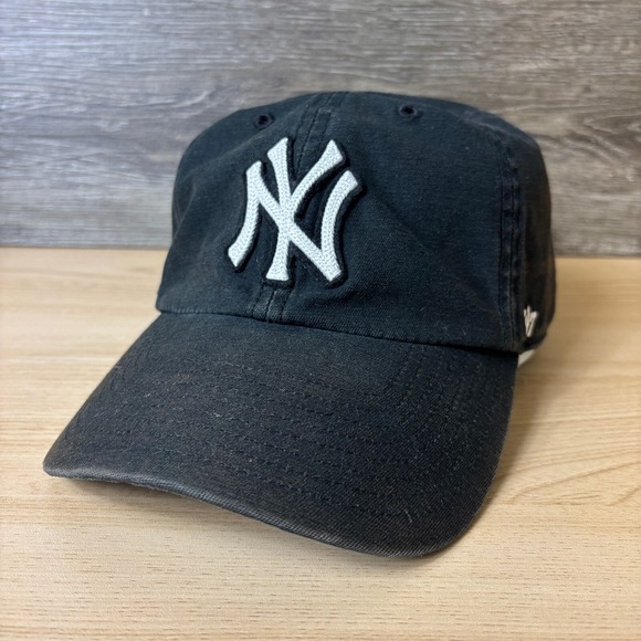 ’47 Other - New York Yankees Hat Cap Strap Back Black Faded MLB Baseball '47